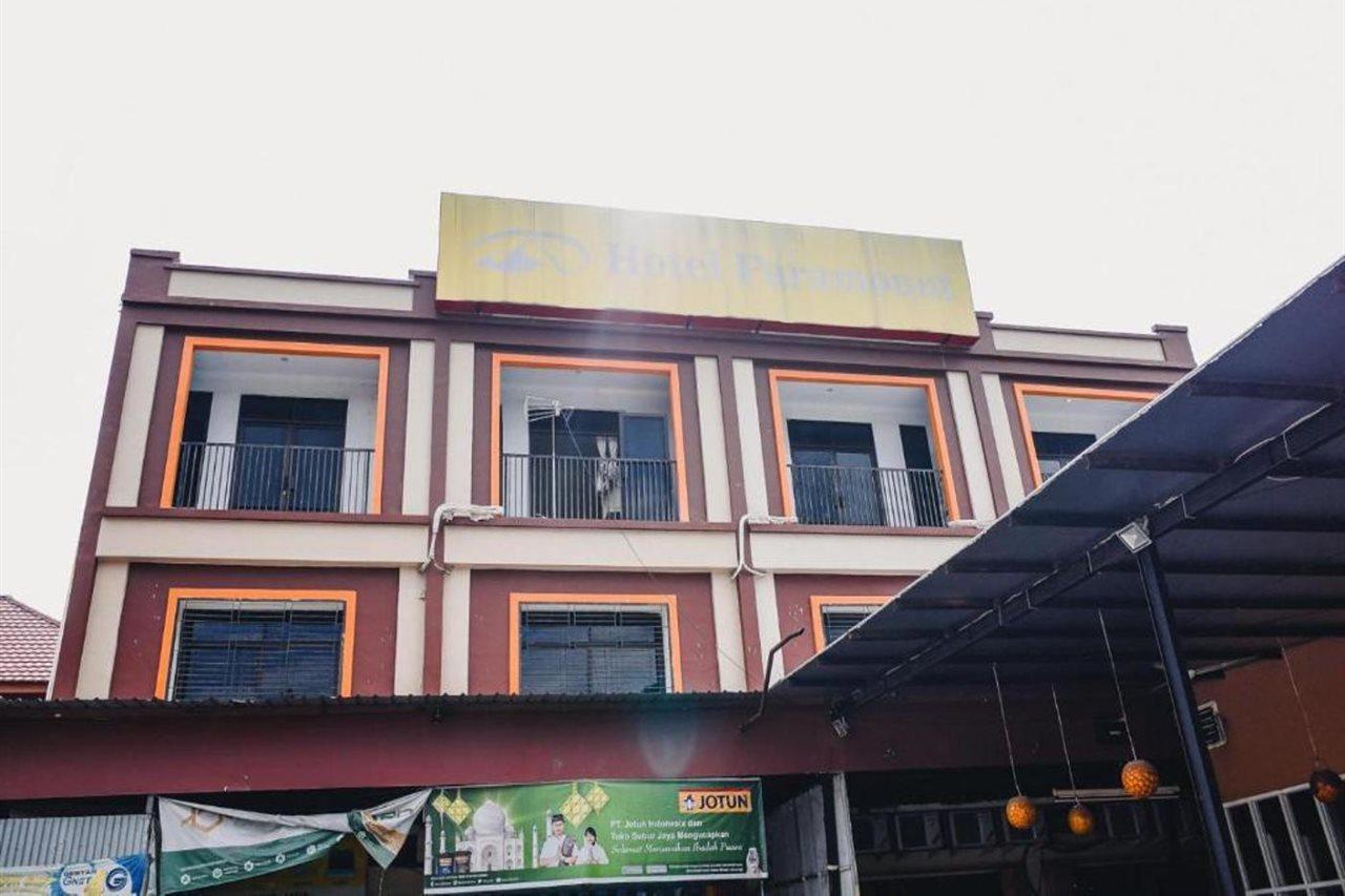 Reddoorz Plus Near Sultan Hasanuddin Airport Makassar Exterior foto